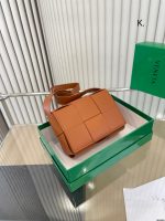 Replica della borsa Bottega Veneta