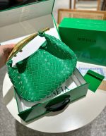 Réplique du sac Bottega Veneta