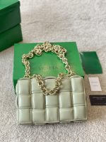 Réplique du sac Bottega Veneta