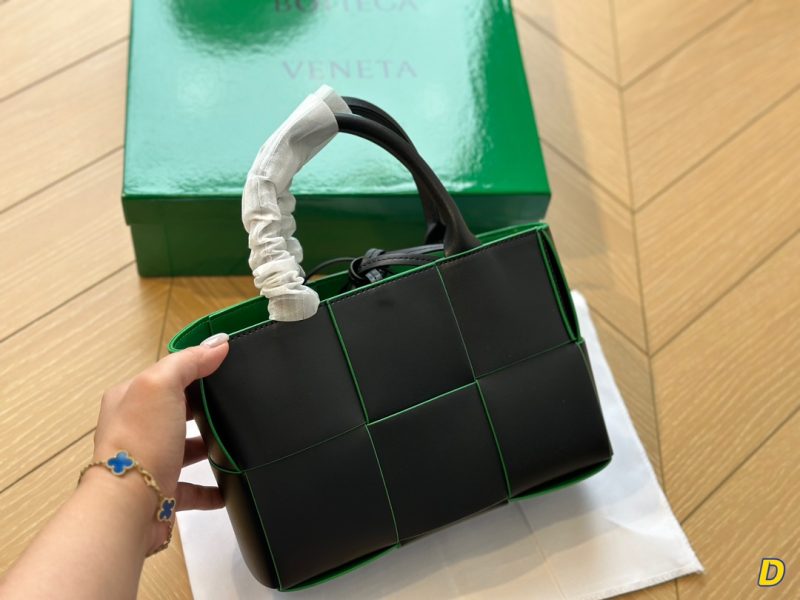 Replica della borsa Bottega Veneta