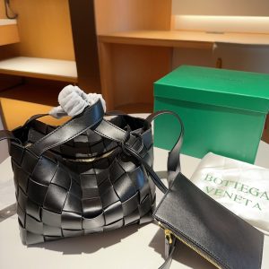 Réplique du sac Bottega Veneta