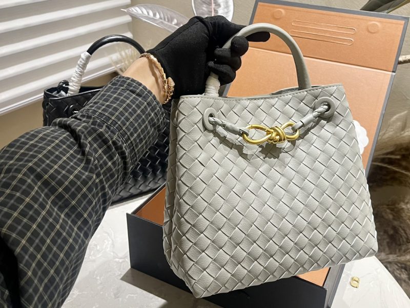 Réplique du sac Bottega Veneta