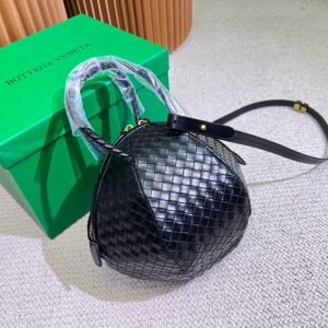 Réplique du sac Bottega Veneta