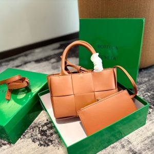 Réplique du sac Bottega Veneta