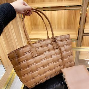 Replica della borsa Bottega Veneta