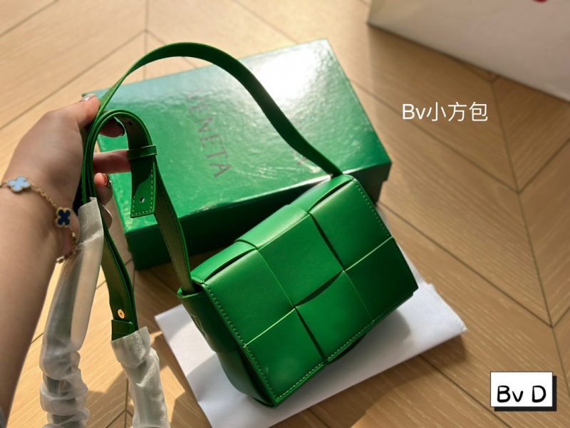 Réplique du sac Bottega Veneta