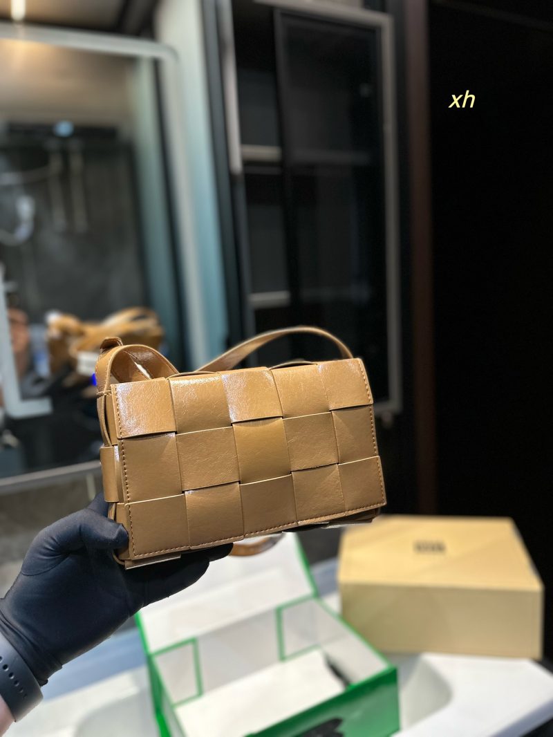 Replica della borsa Bottega Veneta