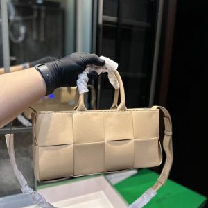 Réplique du sac Bottega Veneta