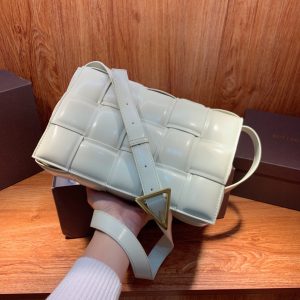 Réplique du sac Bottega Veneta