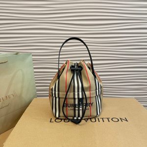 Réplique du sac Burberry