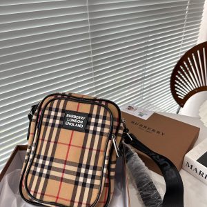 Réplica de bolso Burberry