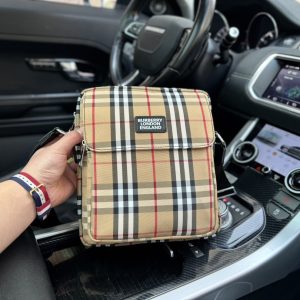 Réplica de bolso Burberry