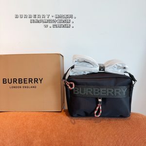 Réplique du sac Burberry