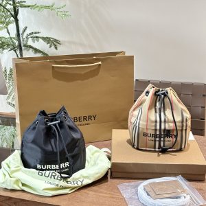 Réplique du sac Burberry