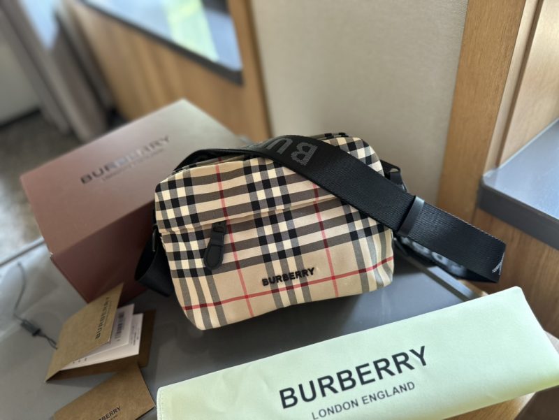 Réplique du sac Burberry