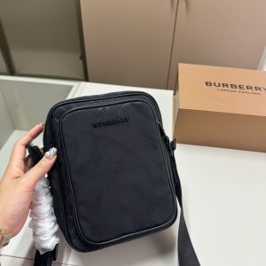 Réplique du sac Burberry