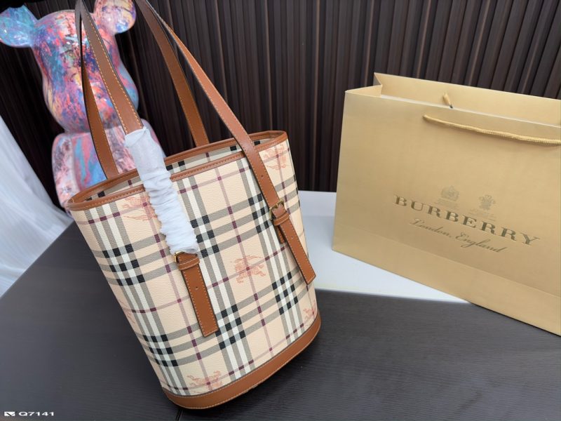 Replik Burberry Tasche