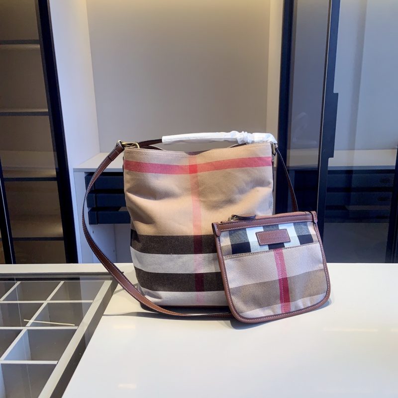 Replica Burberry Bag