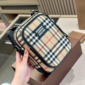 Réplique du sac Burberry