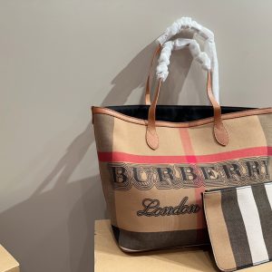 Replik Burberry Tasche