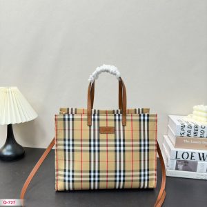 Replica della borsa Burberry