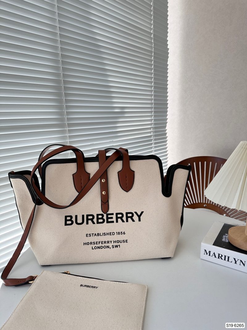 Replik Burberry Tasche