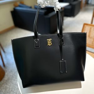 Réplique du sac Burberry