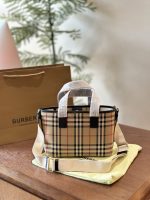 Replica della borsa Burberry