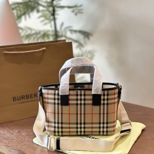 Réplique du sac Burberry