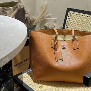 Réplique du sac Burberry