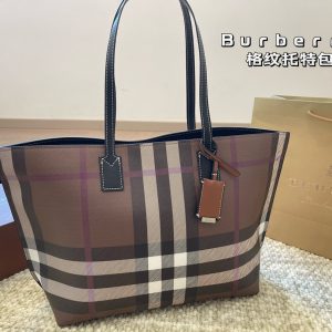 Réplique du sac Burberry