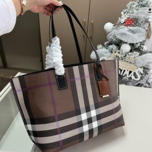 Réplique du sac Burberry