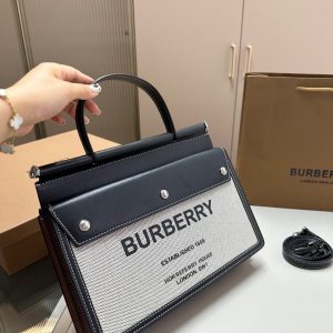 Replik Burberry Tasche