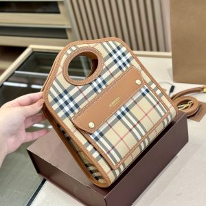 Replica della borsa Burberry