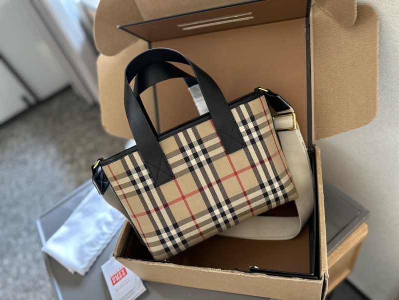 Replica Burberry Bag