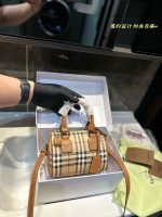 Replica Burberry Bag