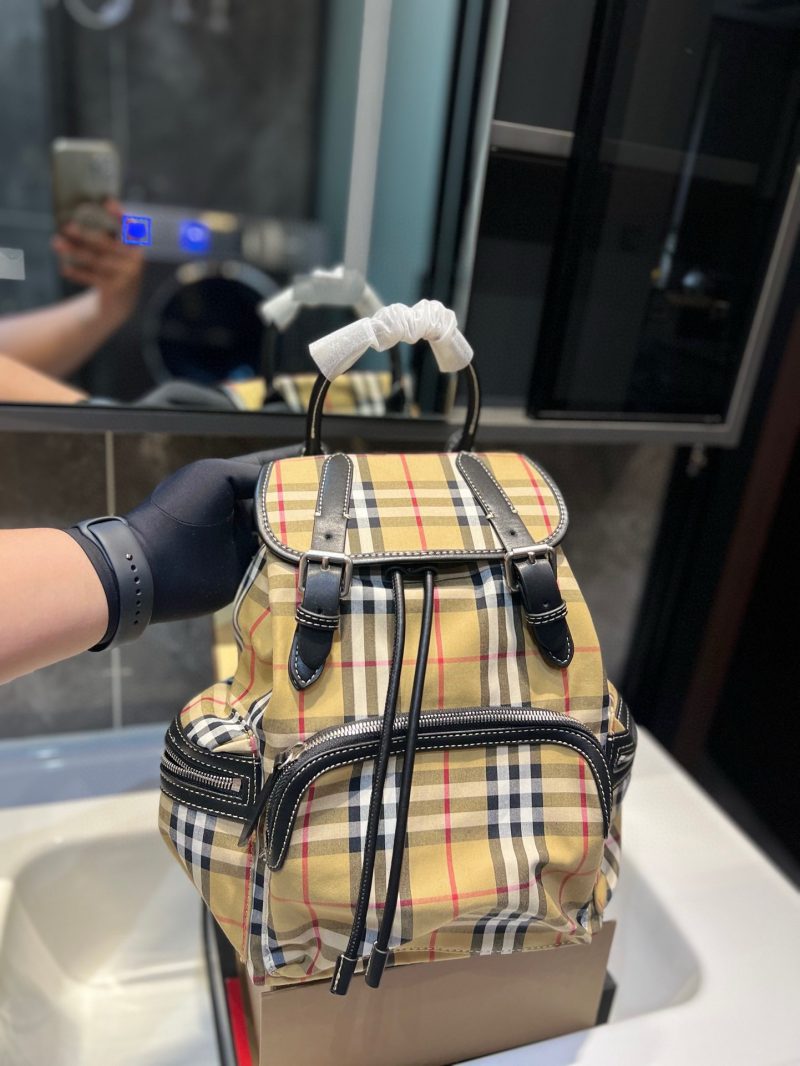 Réplique du sac Burberry