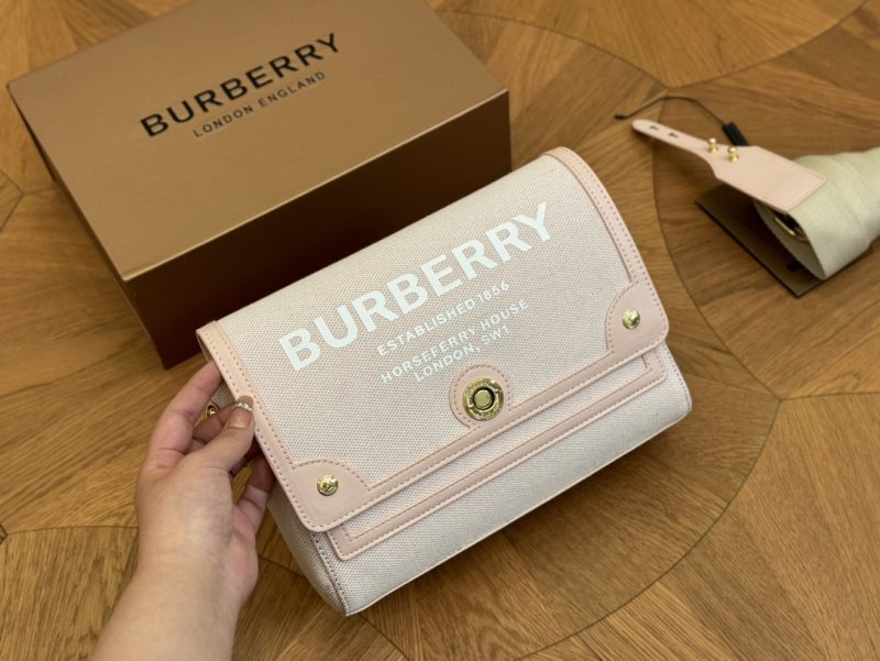 Réplique du sac Burberry