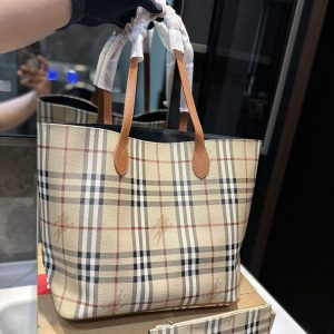 Réplique du sac Burberry