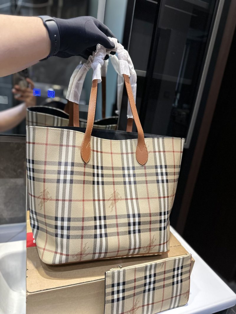 Réplique du sac Burberry