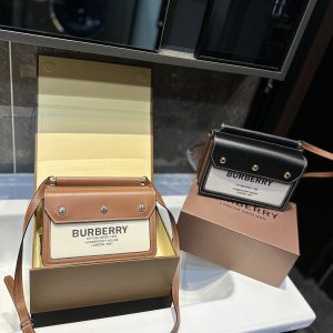 Réplique du sac Burberry