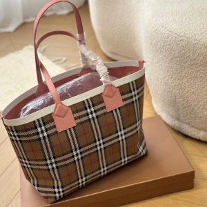 Réplica de bolso Burberry