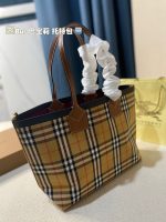 Replica della borsa Burberry