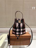 Réplica de bolso Burberry