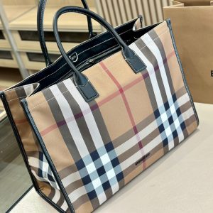 Réplique du sac Burberry