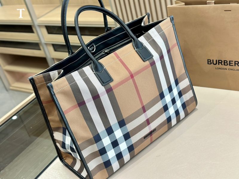 Replica della borsa Burberry