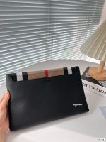 Replica Burberry Bag