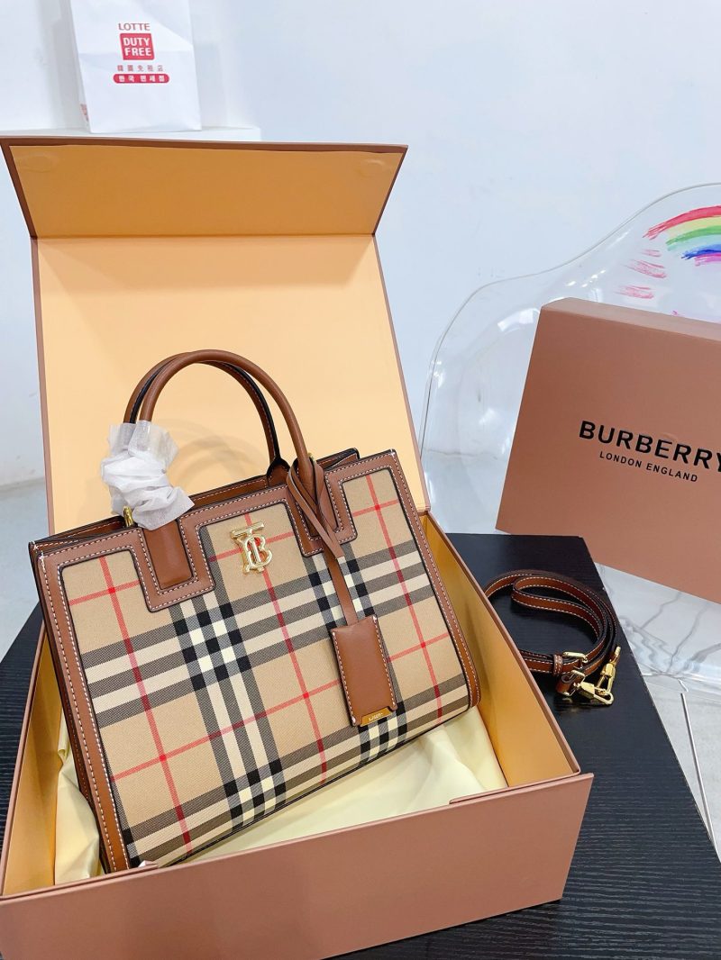 Réplica de bolso Burberry