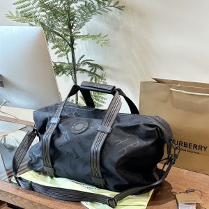 Replica della borsa Burberry