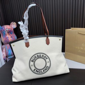 Replica della borsa Burberry